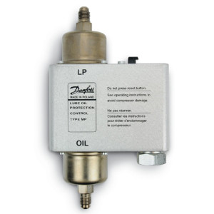 Danfoss 060B200391 Control Diferencial de Presion de Aceite MP54, Control de Diferenacial 9 Psi, Rango de Regulacion Baja Presion 29 inHg -175 psi, Tiempo de Retardo 120Sec, 1/4in Flare M, 060B200366